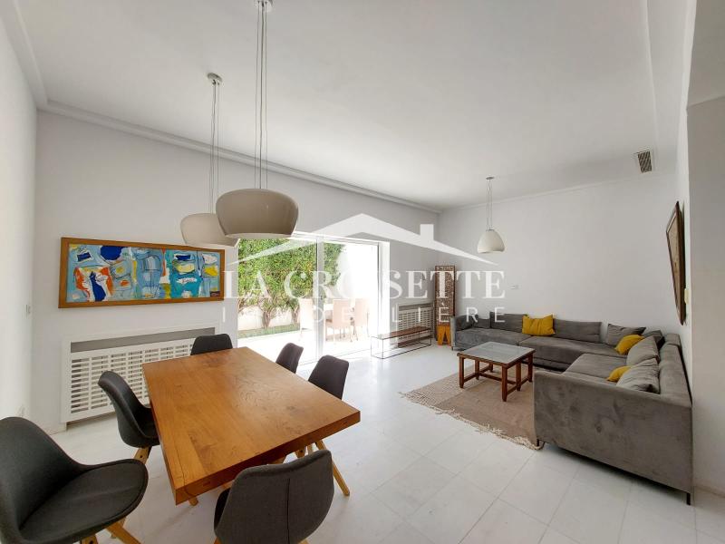 Triplex S+4 avec piscine à Gammarth